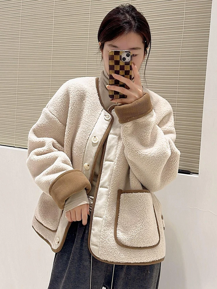 Lamb Fur Jacket Women's Leather And Fur Integrated Thickened Autumn Winter New Korean Version Loose High-End Feel Small Size Top
Lamb Fur Jacket Women's Leather And Fur Integrated Thickened Autumn Winter New Korean Version Loose High-End Feel Small Size Top