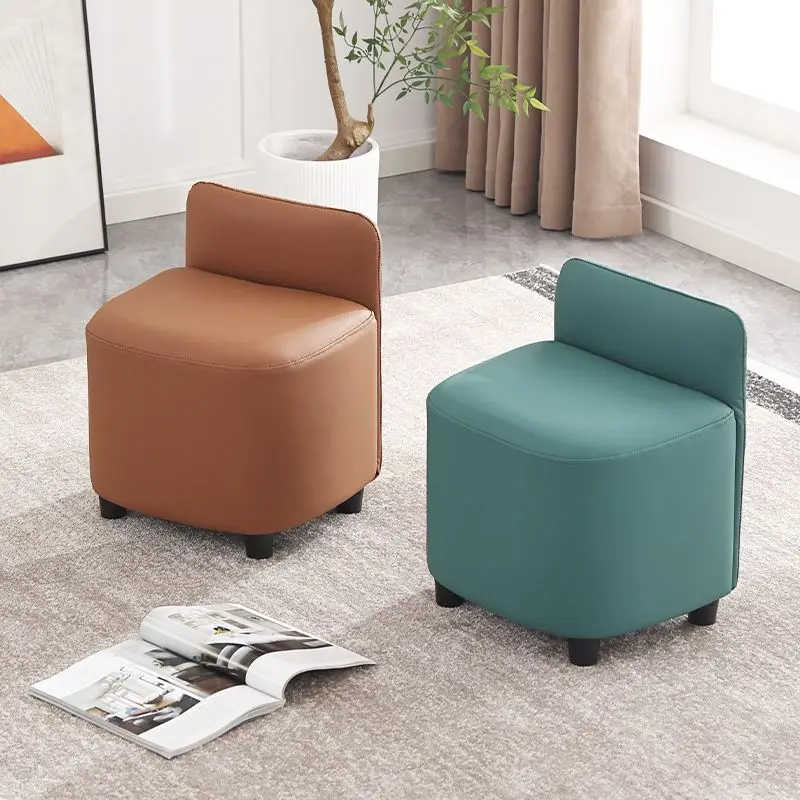 Simple Modern Style Light Luxury Low Stool Microfiber Leather Soft Pack Comfortable Small Stool High-end Low Stool
Simple Modern Style Light Luxury Low Stool Microfiber Leather Soft Pack Comfortable Small Stool High-end Low Stool