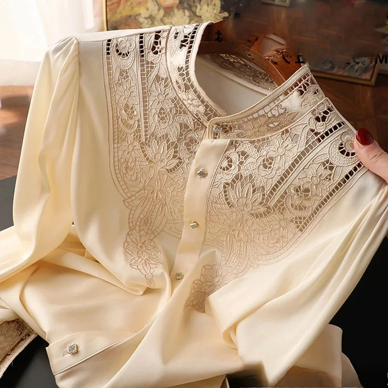 Women's Shirts Long Sleeve Blouses Embroidery Shirt Fashion Summer Blouse Spring Summer
Women's Shirts Long Sleeve Blouses Embroidery Shirt Fashion Summer Blouse Spring Summer