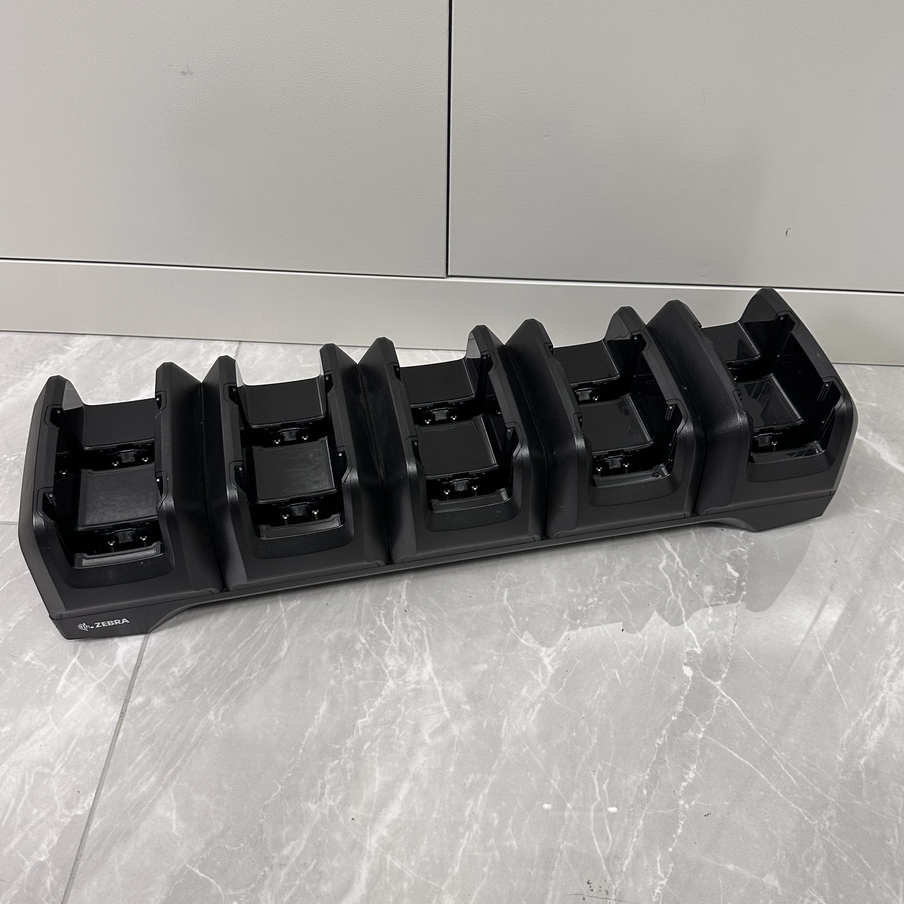 Charger Cradle SHARECRADLE-MC For Zebra EC30 Series CRD-EC30-10SLC1-01 10 Charger Cassettes
Charger Cradle SHARECRADLE-MC For Zebra EC30 Series CRD-EC30-10SLC1-01 10 Charger Cassettes
