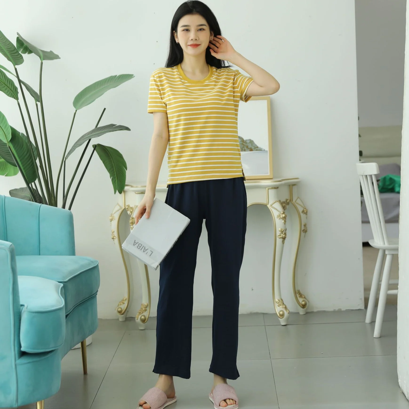 Modal Pajamas Striped Nightwear Short Sleeve Sleepwear Women's Pajamas Chest Cup Home Suit For Women 2 Piece Set Pyjamas
Modal Pajamas Striped Nightwear Short Sleeve Sleepwear Women's Pajamas Chest Cup Home Suit For Women 2 Piece Set Pyjamas