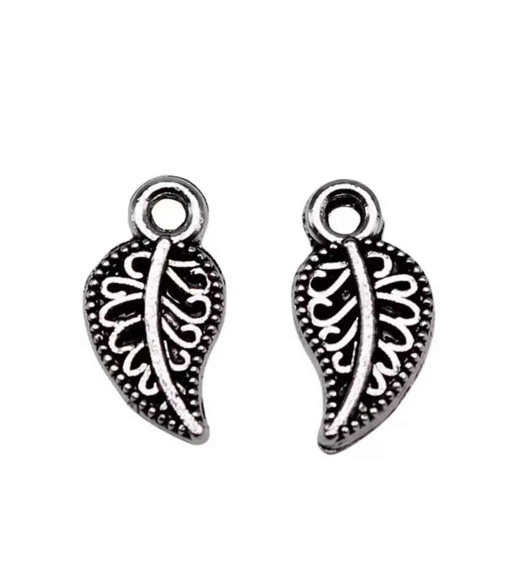 50pcs 10*5mm Zinc alloy metal tibetan silver color plated hollow leaf charms for jewelry handmade T2595
50pcs 10*5mm Zinc alloy metal tibetan silver color plated hollow leaf charms for jewelry handmade T2595