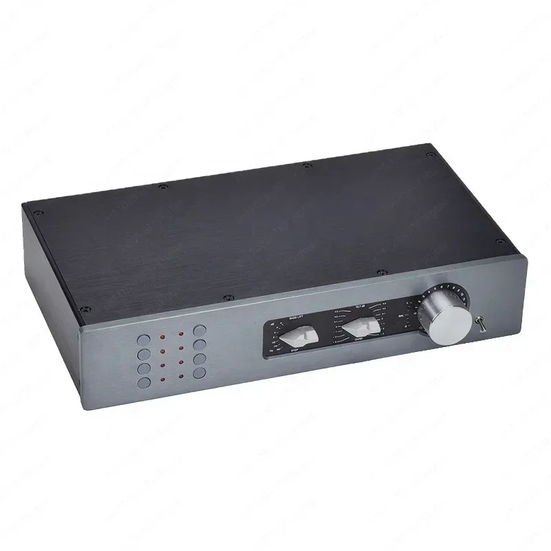 Классический не может выжить британский столичный усилитель мощности QUAD405 QUAD34 передняя сцена машина
Классический не может выжить британский столичный усилитель мощности QUAD405 QUAD34 передняя сцена машина