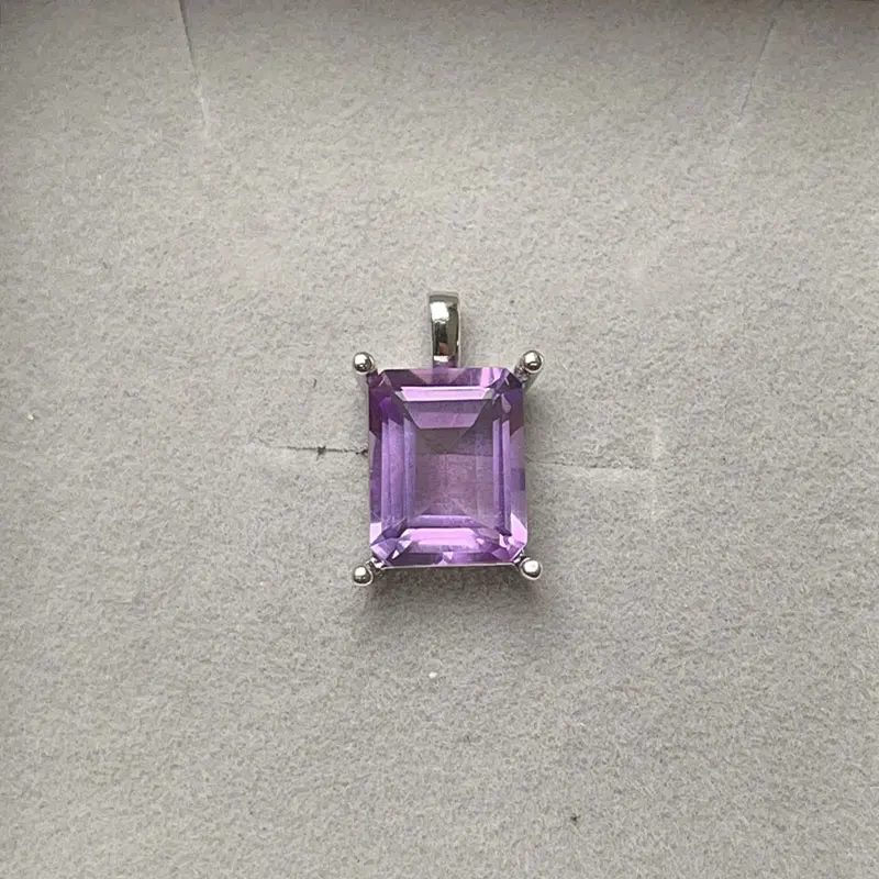 10 мм * 8 мм натуральный аметист топаз кулон классический дизайн для женщин серебро без обработки камень ожерелье ювелирные изделия из драгоценных камней
10 мм * 8 мм натуральный аметист топаз кулон классический дизайн для женщин серебро без обработки камень ожерелье ювелирные изделия из драгоценных камней