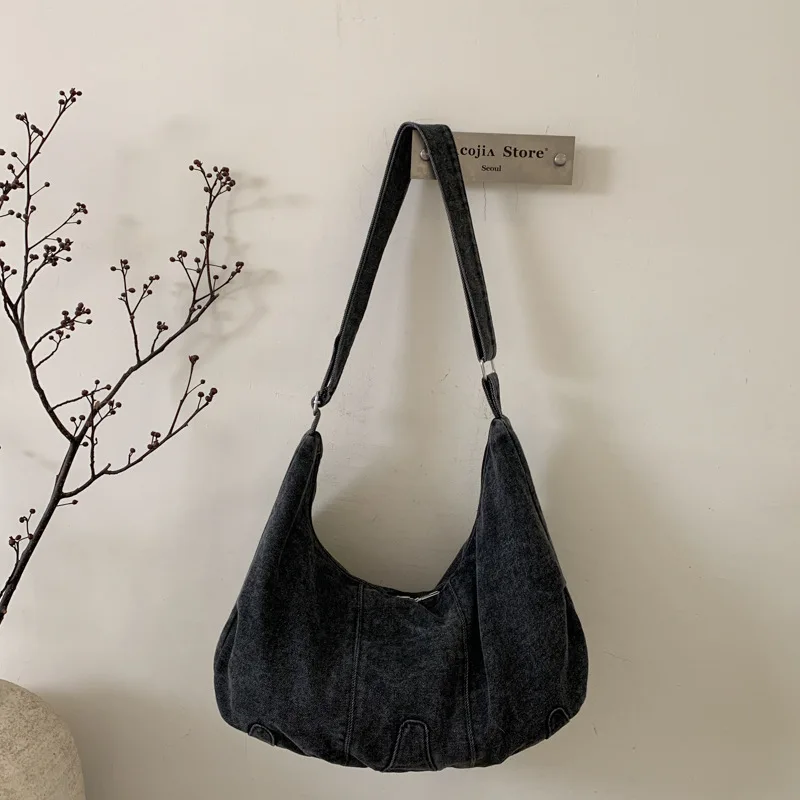 Женские удобные и универсальные текстурированные сумки через плечо, модная джинсовая сумка на плечо, минималистичная повседневная простая сумка для хранения поездок на работу
Женские удобные и универсальные текстурированные сумки через плечо, модная джинсовая сумка на плечо, минималистичная повседневная простая сумка для хранения поездок на работу