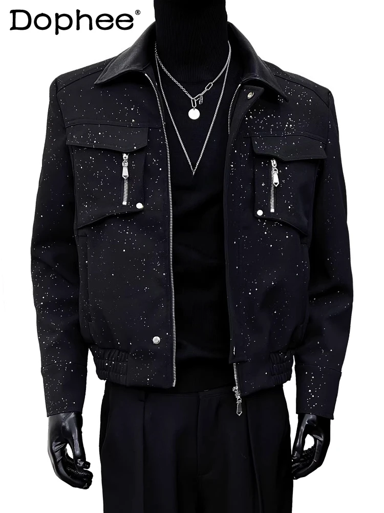 Men's 2025 Stylish Retro Starry Sky Jackets Loose Pocket Decoration Splicing Leather Coats Multi Zipper Design Blingbling Coats
Men's 2025 Stylish Retro Starry Sky Jackets Loose Pocket Decoration Splicing Leather Coats Multi Zipper Design Blingbling Coats