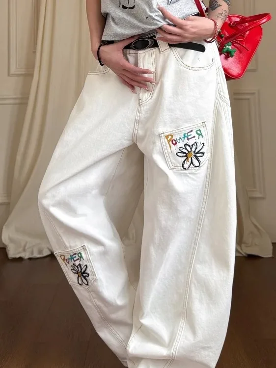 Women's White Baggy Jeans Harajuku Vintage Boyfriend Denim Trousers Japanese 2000s Style Y2k Grunge Jeans Pants Oversize Clothes
Women's White Baggy Jeans Harajuku Vintage Boyfriend Denim Trousers Japanese 2000s Style Y2k Grunge Jeans Pants Oversize Clothes