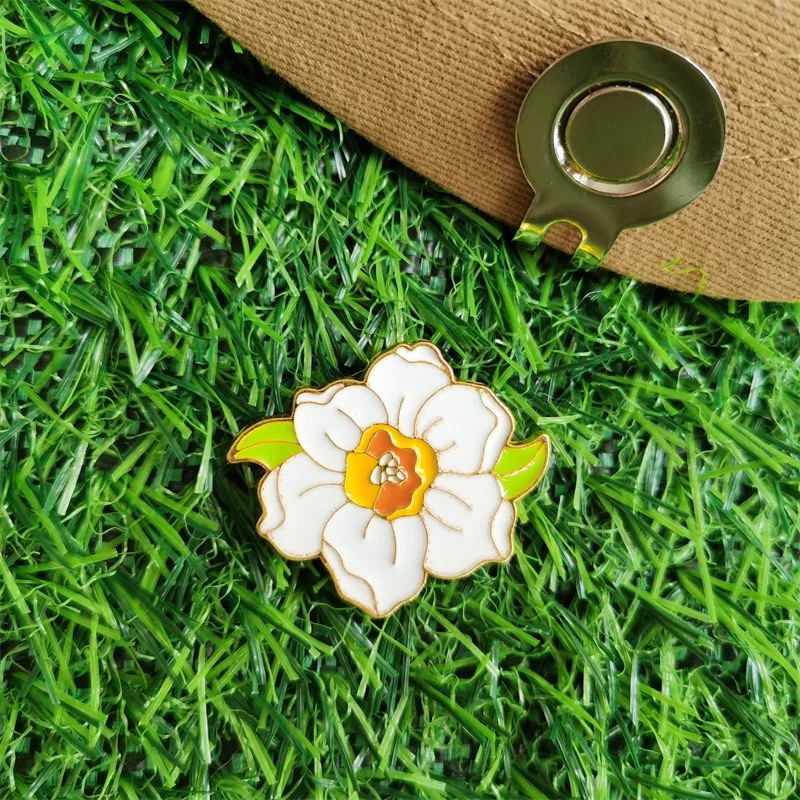 Flower Metal Golf Marker With Hat Clip
Flower Metal Golf Marker With Hat Clip