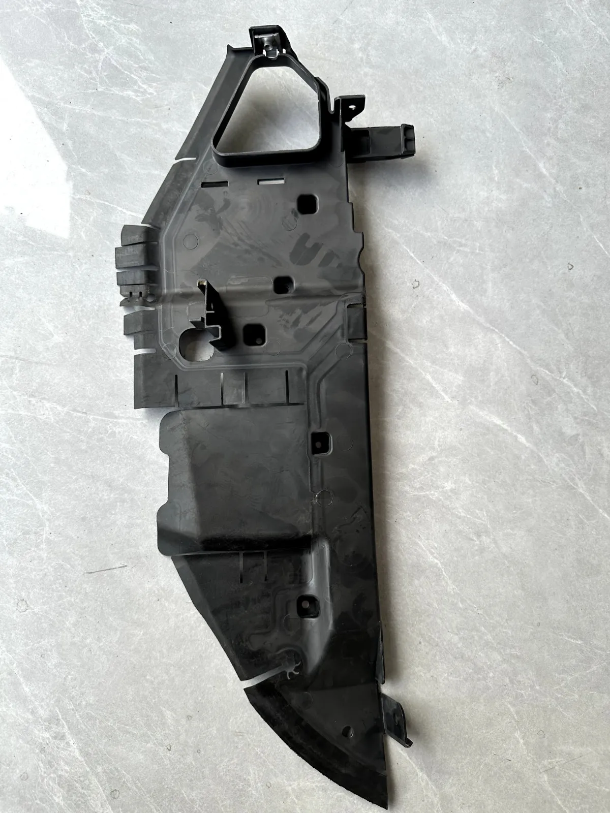 ПОДХОДИТ ДЛЯ КОМПАСА ДЖИП, правый РАДИАТОР, НАПРАВЛЕНИЯ 53426208.
ПОДХОДИТ ДЛЯ КОМПАСА ДЖИП, правый РАДИАТОР, НАПРАВЛЕНИЯ 53426208.