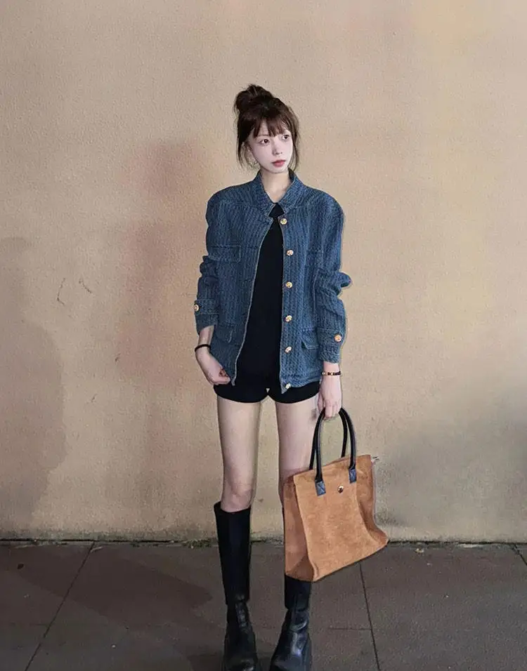 Женский твидовый пиджак-пуховик на зиму, утепленный, с защитой от мороза, с капюшоном, из овечьей шерсти, стеганый, разноцветный
Женский твидовый пиджак-пуховик на зиму, утепленный, с защитой от мороза, с капюшоном, из овечьей шерсти, стеганый, разноцветный