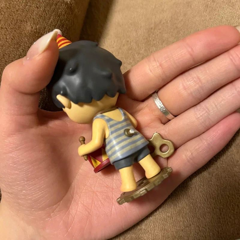 Popmart Hirono Mime Series 4th Gen Blind Box - Trendy Desktop Decorations Creative Collectible Toys & Hobbies Gift Item
Popmart Hirono Mime Series 4th Gen Blind Box - Trendy Desktop Decorations Creative Collectible Toys & Hobbies Gift Item