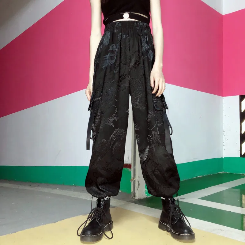 Vintage Chinese Style Pants Dragon Pattern Casual Trousers 2023 Autumn Woman Man Clothes Fashion Hip-hop Pants Streetwear
Vintage Chinese Style Pants Dragon Pattern Casual Trousers 2023 Autumn Woman Man Clothes Fashion Hip-hop Pants Streetwear