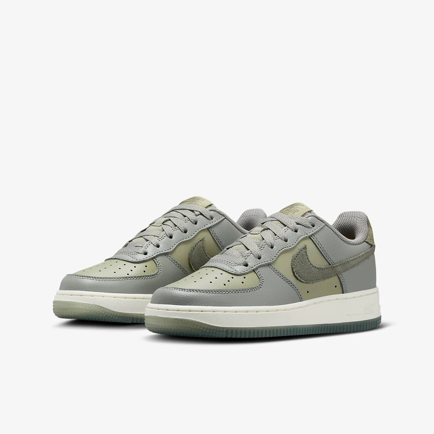 Nike Authentic Air Force 1GS Women's Big Boy Air Force No.1 Board Shoes FQ6948-001
Nike Authentic Air Force 1GS Women's Big Boy Air Force No.1 Board Shoes FQ6948-001