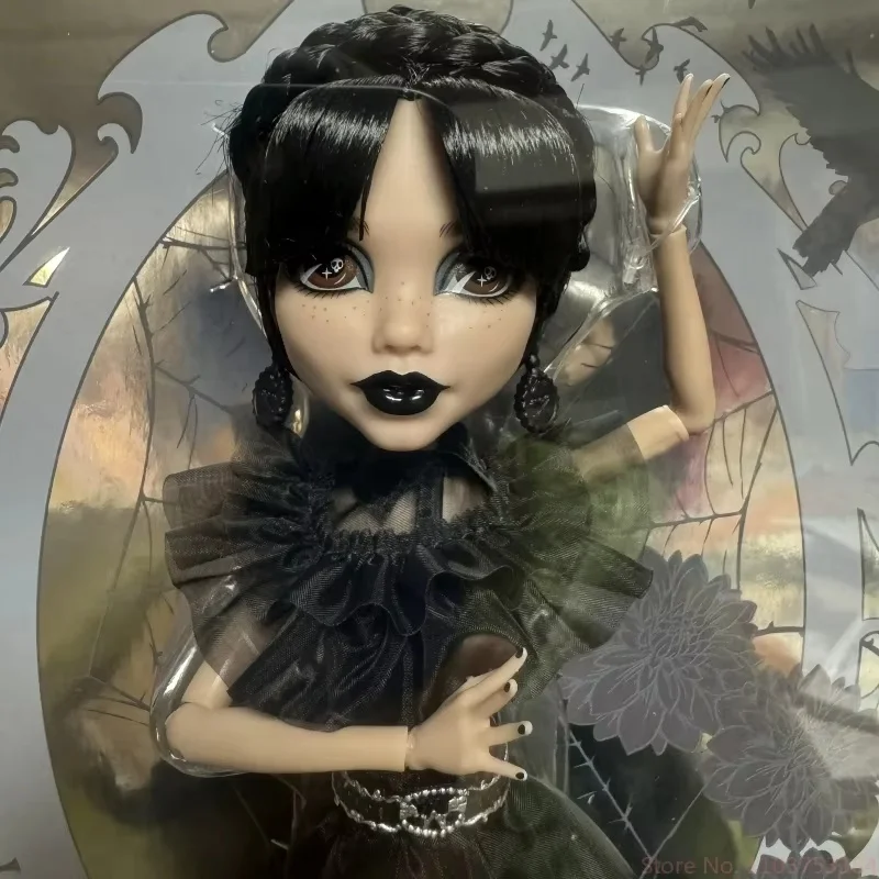 Лидер продаж, подлинная кукла Mattel X Monster High Raven Dance Wednesday, вдохновленная танцевальной сцены, аксессуары премиум-класса с подставкой для куклы
Лидер продаж, подлинная кукла Mattel X Monster High Raven Dance Wednesday, вдохновленная танцевальной сцены, аксессуары премиум-класса с подставкой для куклы