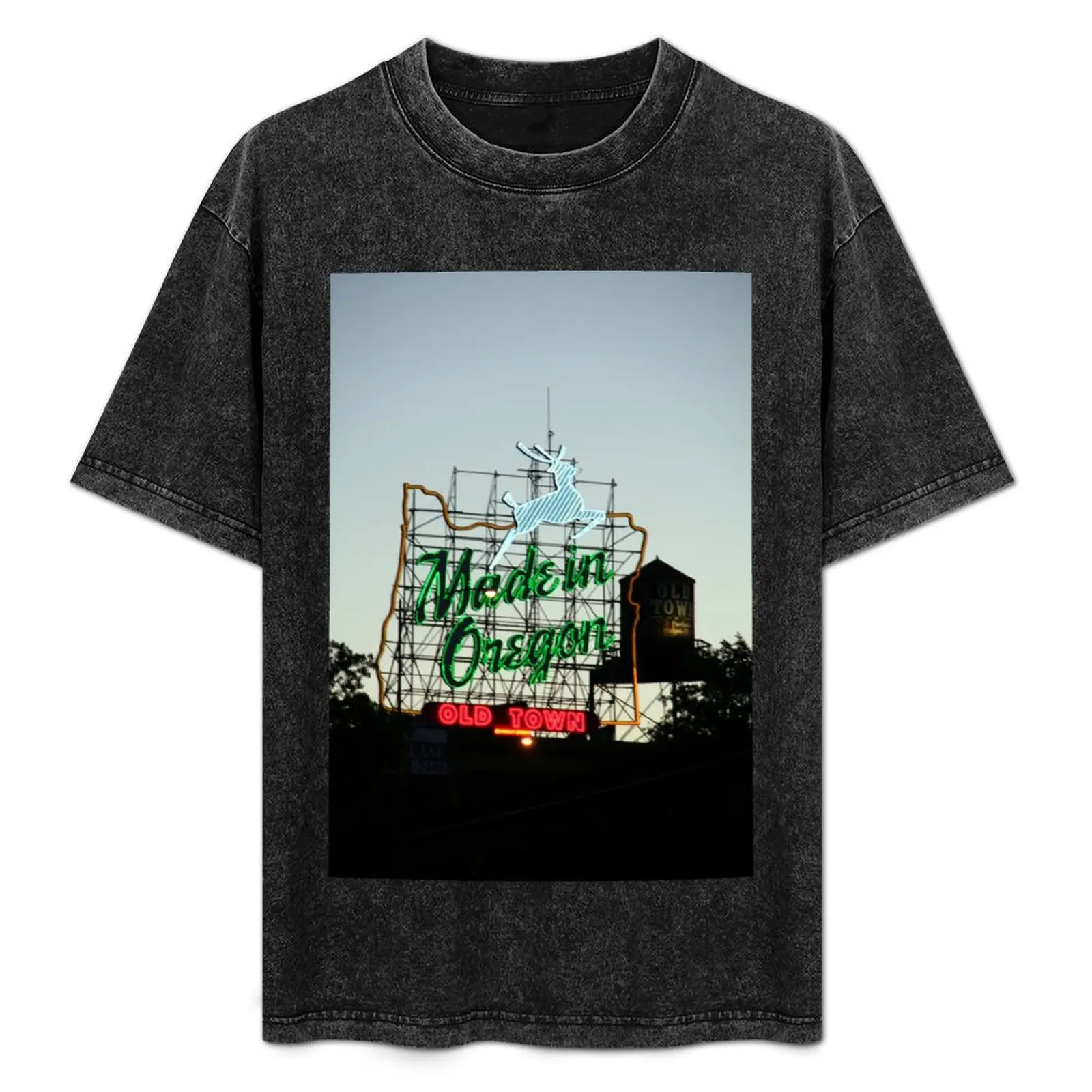 Made in Oregon - Portland, OR T-Shirt Running Gym Short Sleeve Sports Tee
Made in Oregon - Portland, OR T-Shirt Running Gym Short Sleeve Sports Tee