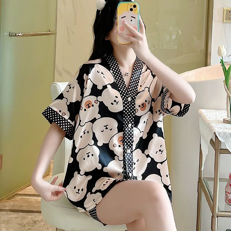 Vintage Floral Satin Sleepwear Women Summer V Neck Short Sleeve Cool Smooth Silk Elegant Loose Ladies Casual Home Loungewear Kit
Vintage Floral Satin Sleepwear Women Summer V Neck Short Sleeve Cool Smooth Silk Elegant Loose Ladies Casual Home Loungewear Kit