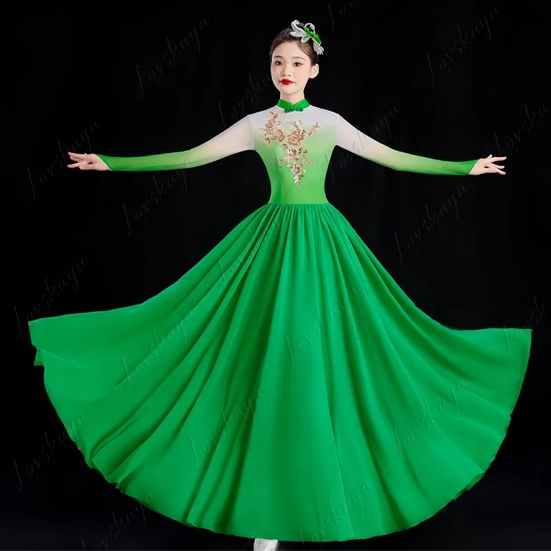 Новое стильное вечернее платье в китайском стиле для открытия танца, костюм для выступлений для взрослых, хорная группа
Новое стильное вечернее платье в китайском стиле для открытия танца, костюм для выступлений для взрослых, хорная группа