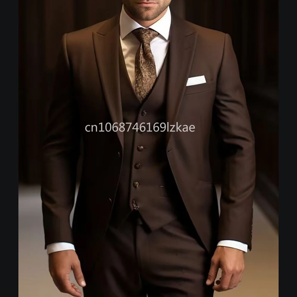 High Quality Slim Fit Brown Men Suits for Wedding Outfits Single Breasted Peak Lapel 3 Piece Jacket Pants Vest
High Quality Slim Fit Brown Men Suits for Wedding Outfits Single Breasted Peak Lapel 3 Piece Jacket Pants Vest