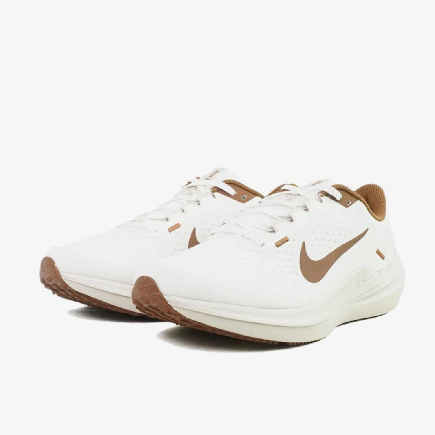 Nike Authentic Air Winflo 10 Men's Cushioned Sports Running Shoes IH0638-121
Nike Authentic Air Winflo 10 Men's Cushioned Sports Running Shoes IH0638-121