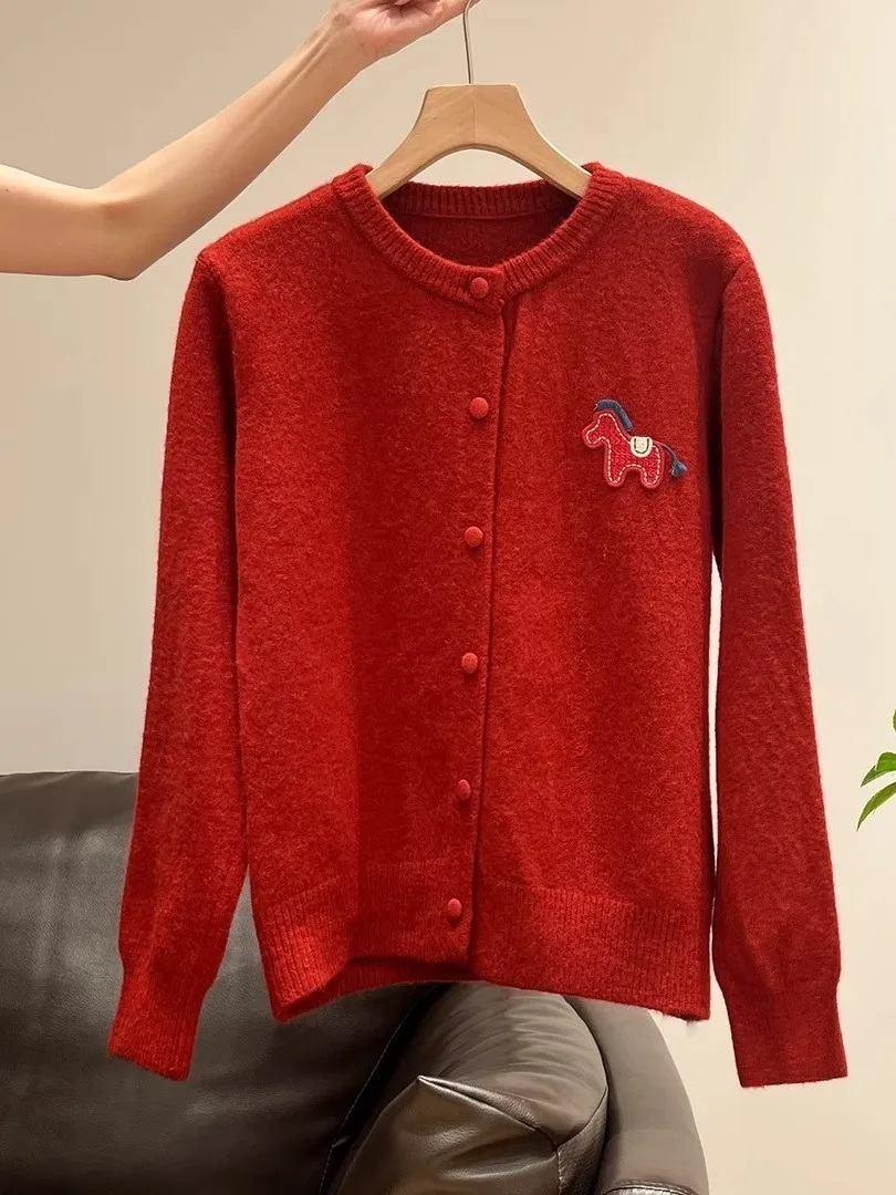 Очень большой вязаный свитер-кардиган с круглым вырезом и мультяшным дизайном, осенне-зимняя новинка, свободный крой
Очень большой вязаный свитер-кардиган с круглым вырезом и мультяшным дизайном, осенне-зимняя новинка, свободный крой