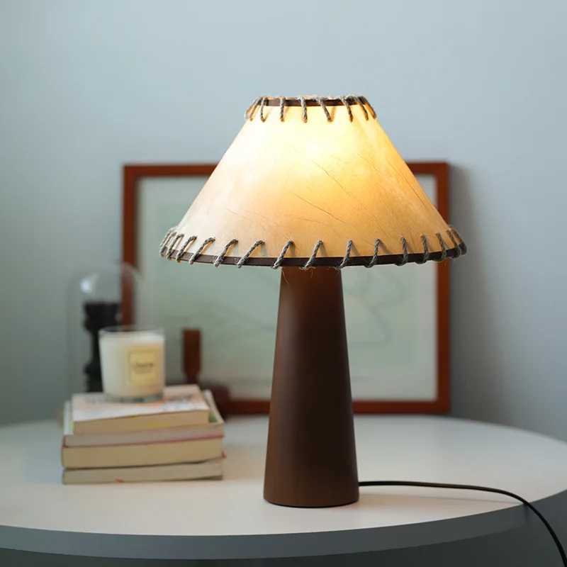 Vintage Solid Wood Decorative Lamp Bedroom Bedside Living Room Table Lamp Net Red Atmosphere Gift Light
Vintage Solid Wood Decorative Lamp Bedroom Bedside Living Room Table Lamp Net Red Atmosphere Gift Light