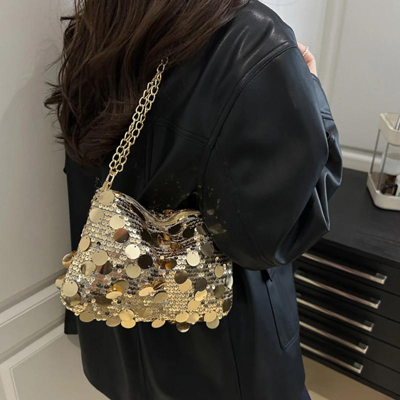 Вечерняя сумка через плечо с пайетками для женщин, легкая сумка через плечо с цепочкой, однотонная повседневная женская сумка, модная стильная сумка
Вечерняя сумка через плечо с пайетками для женщин, легкая сумка через плечо с цепочкой, однотонная повседневная женская сумка, модная стильная сумка