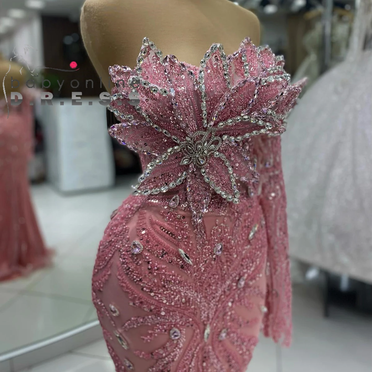 BABYONLINE Customized Luxury Pink Pearls Beaded 3D Flowers Beaded On Coreset Wedding Party Gowns Dubai Engagement Mermiad Gown
BABYONLINE Customized Luxury Pink Pearls Beaded 3D Flowers Beaded On Coreset Wedding Party Gowns Dubai Engagement Mermiad Gown