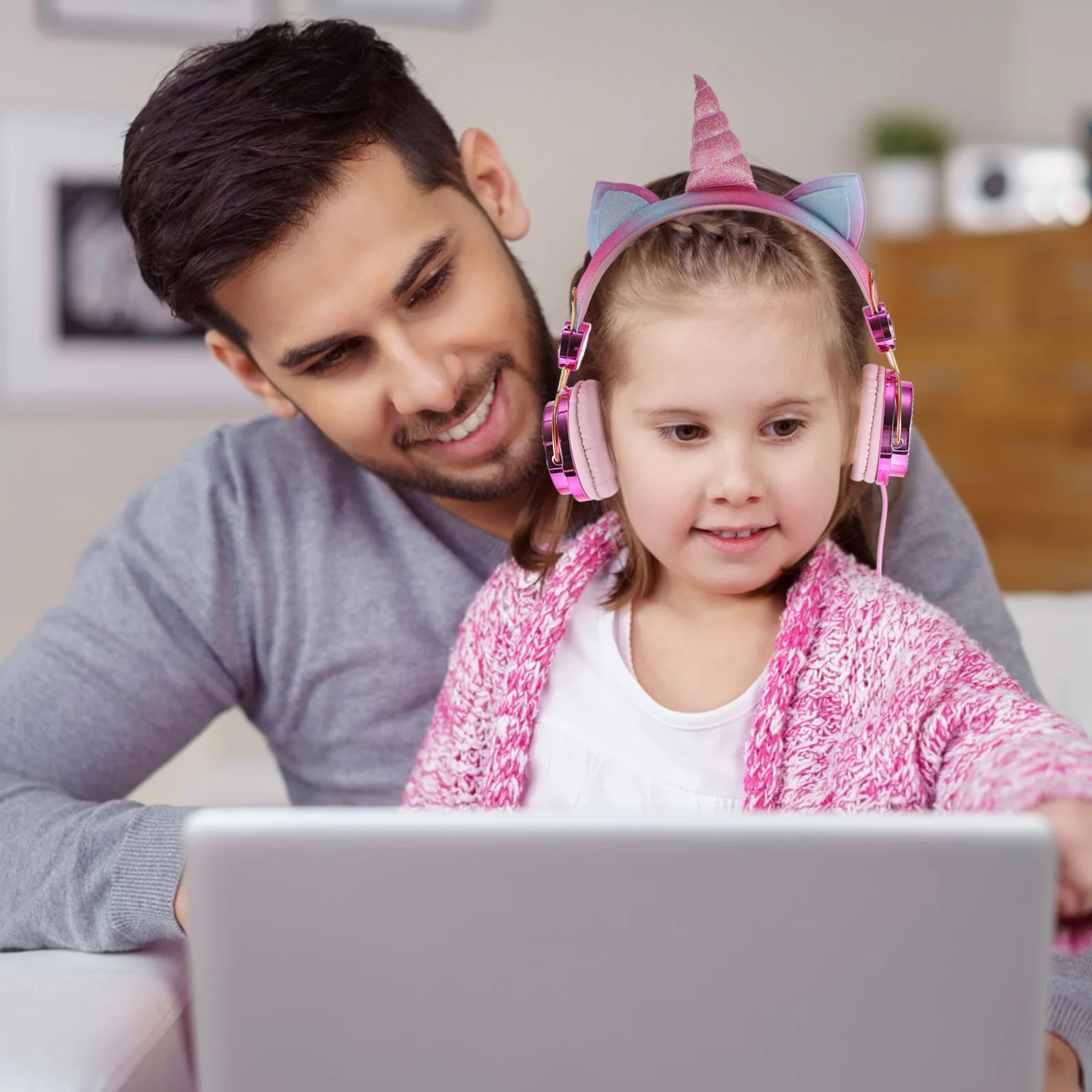 Cartoon Headset Over Ear 3.5Mm Plug 1.2M Cable 108Db Volume Control Adjustable For Kids Adults Pc Gaming Office Use
Cartoon Headset Over Ear 3.5Mm Plug 1.2M Cable 108Db Volume Control Adjustable For Kids Adults Pc Gaming Office Use