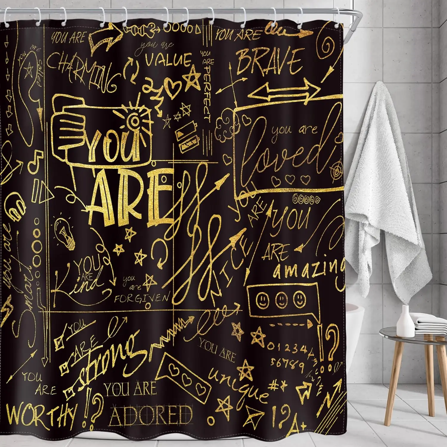 Занавеска для душа с позитивной цитатой для подростков, черное золото, забавное вдохновляющее нейтральное искусство для детского декора
Занавеска для душа с позитивной цитатой для подростков, черное золото, забавное вдохновляющее нейтральное искусство для детского декора