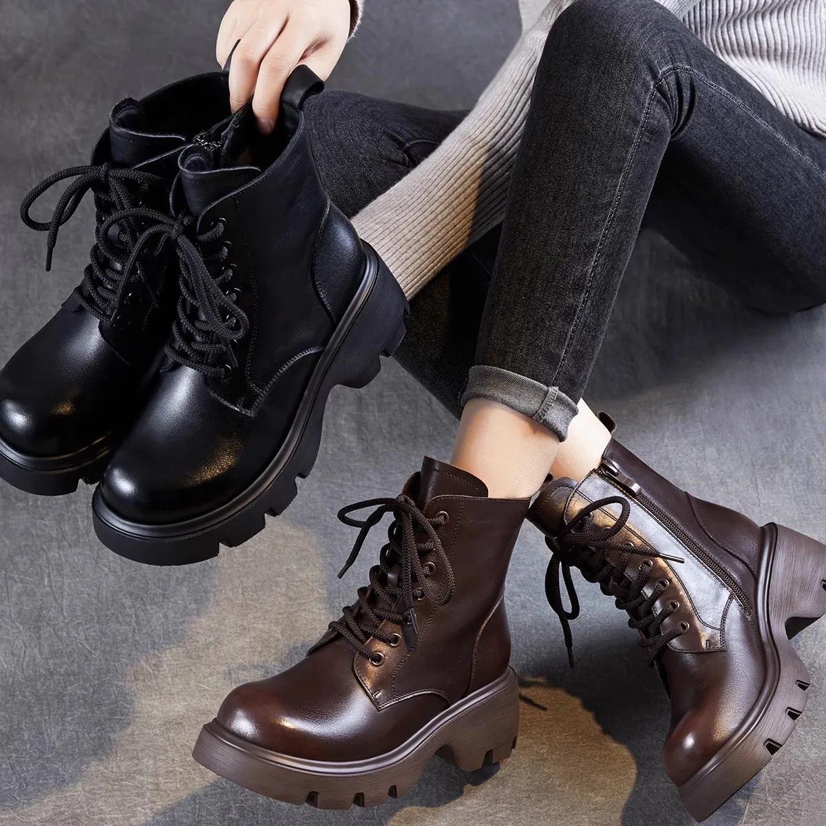 Women's Boots Thick Bottom Genuine Leather Lace-Up Short Boots British Style Retro Fleece High Top Boots round Toe
Women's Boots Thick Bottom Genuine Leather Lace-Up Short Boots British Style Retro Fleece High Top Boots round Toe