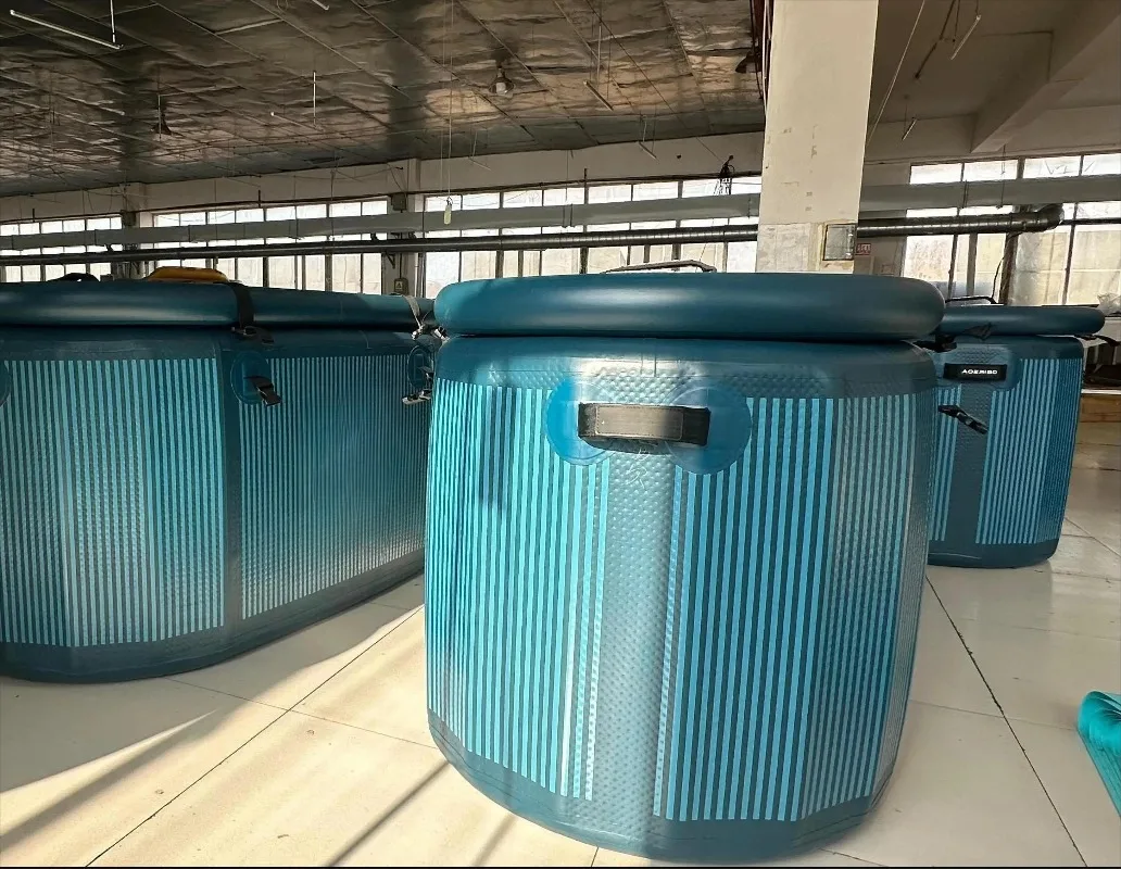 Factory Wholesale Low Price Athletes Portable Recovery Ice Water Bath PVC Inflatable Ice Bath Tub for Adults Portable Ice Bath
Factory Wholesale Low Price Athletes Portable Recovery Ice Water Bath PVC Inflatable Ice Bath Tub for Adults Portable Ice Bath