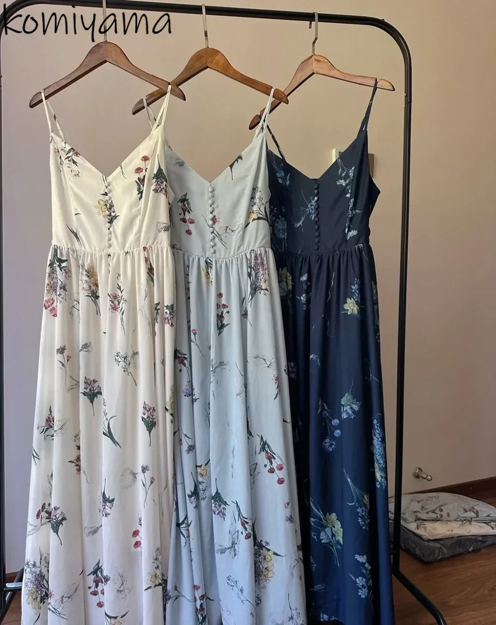 Japanese Straps Dresses Flower Print Vestidos Woman 2025 Summer New Dress High Waist Pleated Ropa Mujer Elegant Sexy Robes
Japanese Straps Dresses Flower Print Vestidos Woman 2025 Summer New Dress High Waist Pleated Ropa Mujer Elegant Sexy Robes