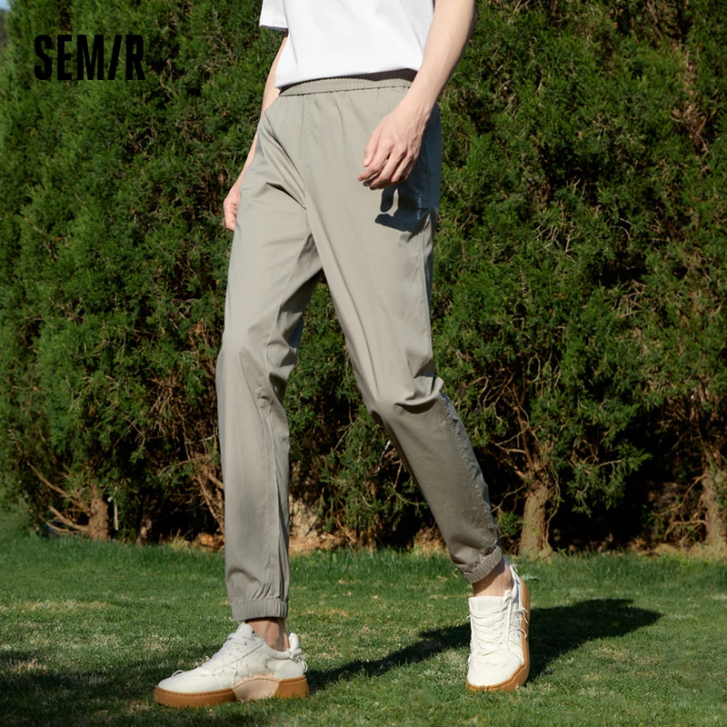 Semir Casual Pants Men 2023 Summer New Simple Letter Printing Fashion Trousers
Semir Casual Pants Men 2023 Summer New Simple Letter Printing Fashion Trousers