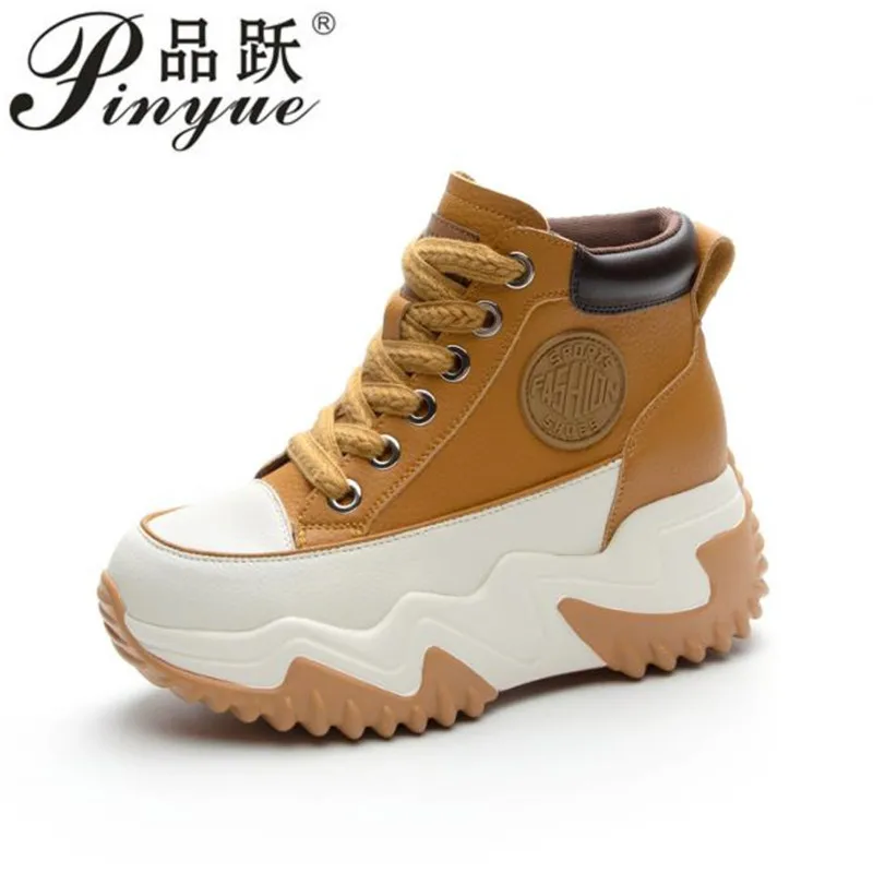 Новые женские повседневные кроссовки из натуральной кожи на танкетке 7 см, весенне-осенняя модная обувь 33, 40
Новые женские повседневные кроссовки из натуральной кожи на танкетке 7 см, весенне-осенняя модная обувь 33, 40