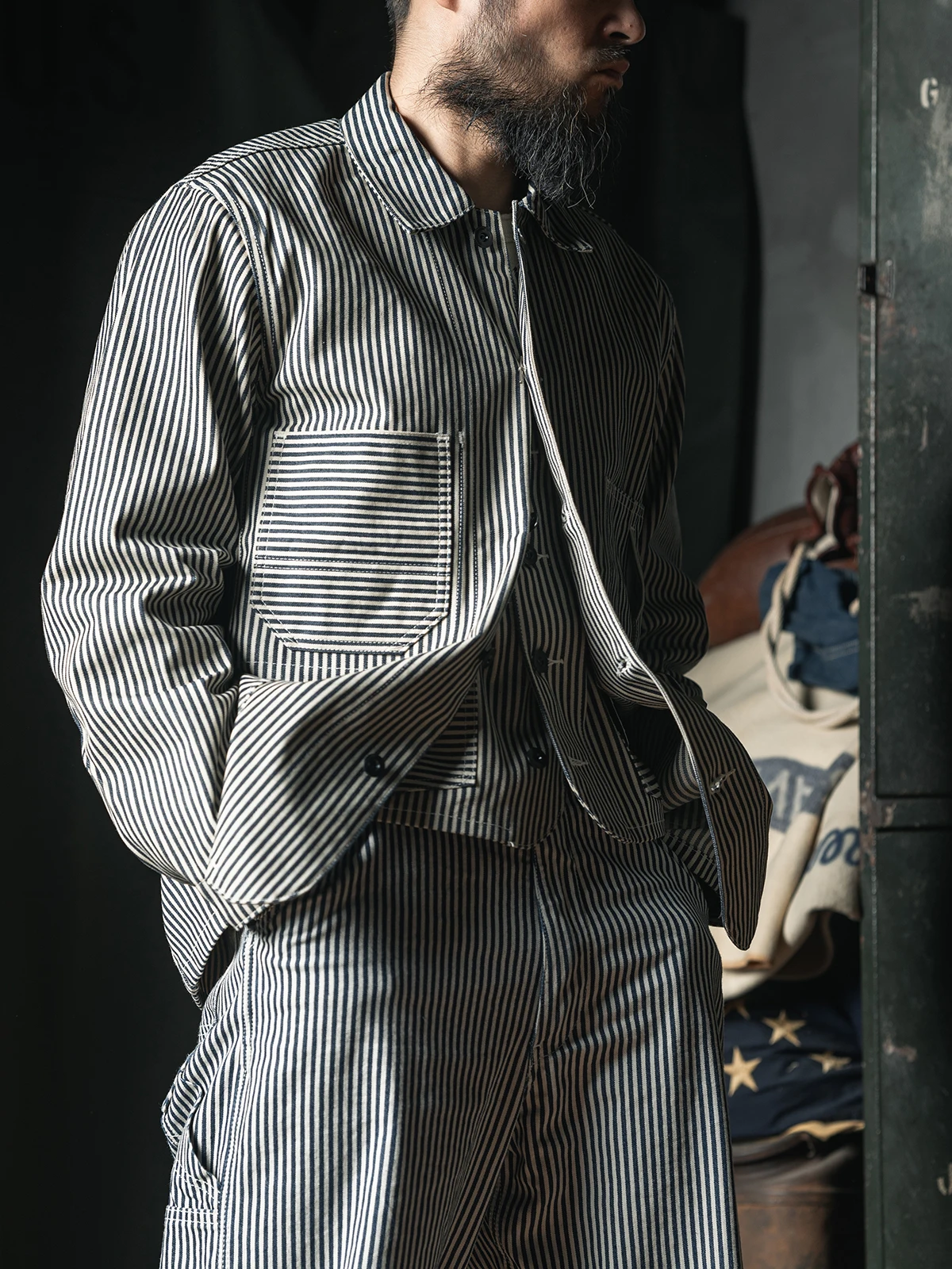 Red Bronson Lot422 Hiory Railway Stripe Workwear Jaet Loose Fit Long Sve Mid-Length Coat Youth Casual Autumn Winter
Red Bronson Lot422 Hiory Railway Stripe Workwear Jaet Loose Fit Long Sve Mid-Length Coat Youth Casual Autumn Winter