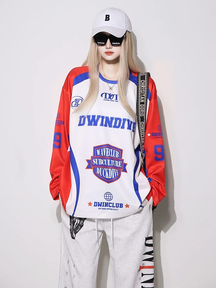 Женская толстовка свободного кроя в американском стиле хип-хоп с круглым вырезом, длинными рукавами, принтом, из смесового хлопка и полиэстера, удобная, для осени и весны.
Женская толстовка свободного кроя в американском стиле хип-хоп с круглым вырезом, длинными рукавами, принтом, из смесового хлопка и полиэстера, удобная, для осени и весны.