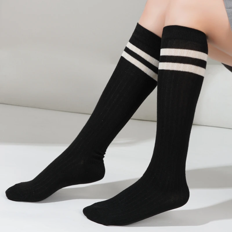 Women Striped Cotton Long Socks Japanese JK Black White Knee High Stockings Long Tube Leg Solid Color Girls Students Warm Socks
Women Striped Cotton Long Socks Japanese JK Black White Knee High Stockings Long Tube Leg Solid Color Girls Students Warm Socks