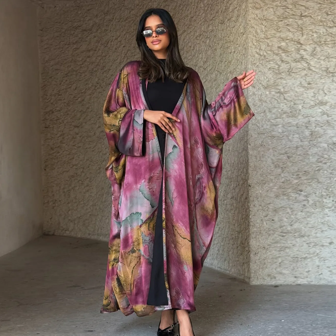 Abstract Watercolor Print Modest Abaya Set with Matching Hijab - Dubai Open Front Kaftan
Abstract Watercolor Print Modest Abaya Set with Matching Hijab - Dubai Open Front Kaftan