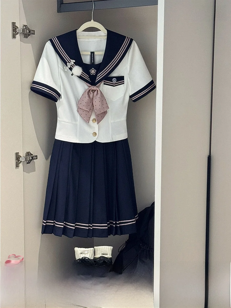 Original Style Summer Short Sleeve Sailor Collar Shirt Women's JK Uniform School Uniform Set Breathable Polyester Fiber
Original Style Summer Short Sleeve Sailor Collar Shirt Women's JK Uniform School Uniform Set Breathable Polyester Fiber