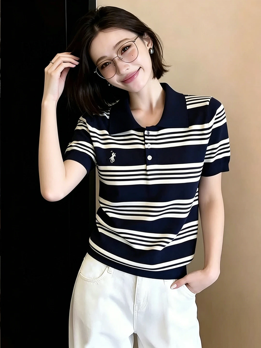 Retro Striped Neck British Style Summer New Short Sleeve Knitted Sweater Women Versatile Casual Soft Leisure Top
Retro Striped Neck British Style Summer New Short Sleeve Knitted Sweater Women Versatile Casual Soft Leisure Top
