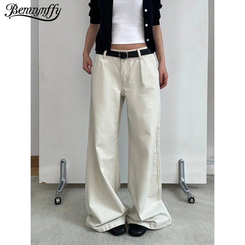 Benuynffy Solid Color Pleated Wide-Leg Jeans for Women 2026 Spring New Back Pocket Chic Loose Denim Trousers Woman Streetwear
Benuynffy Solid Color Pleated Wide-Leg Jeans for Women 2026 Spring New Back Pocket Chic Loose Denim Trousers Woman Streetwear