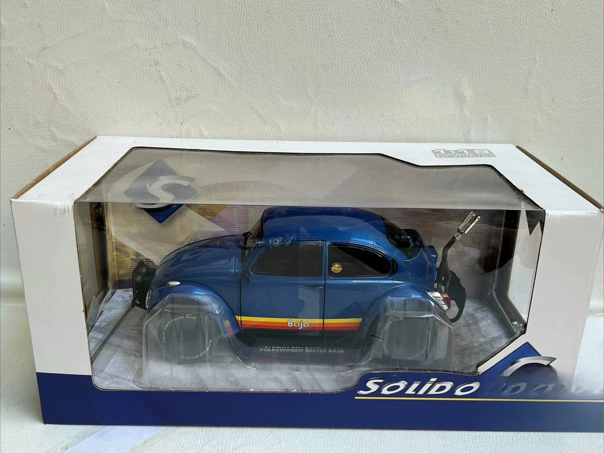 Diecast SOLIDO 1/18 Scale VW BEETLE BAJA 1975 35 Alloy Car Model
Diecast SOLIDO 1/18 Scale VW BEETLE BAJA 1975 35 Alloy Car Model