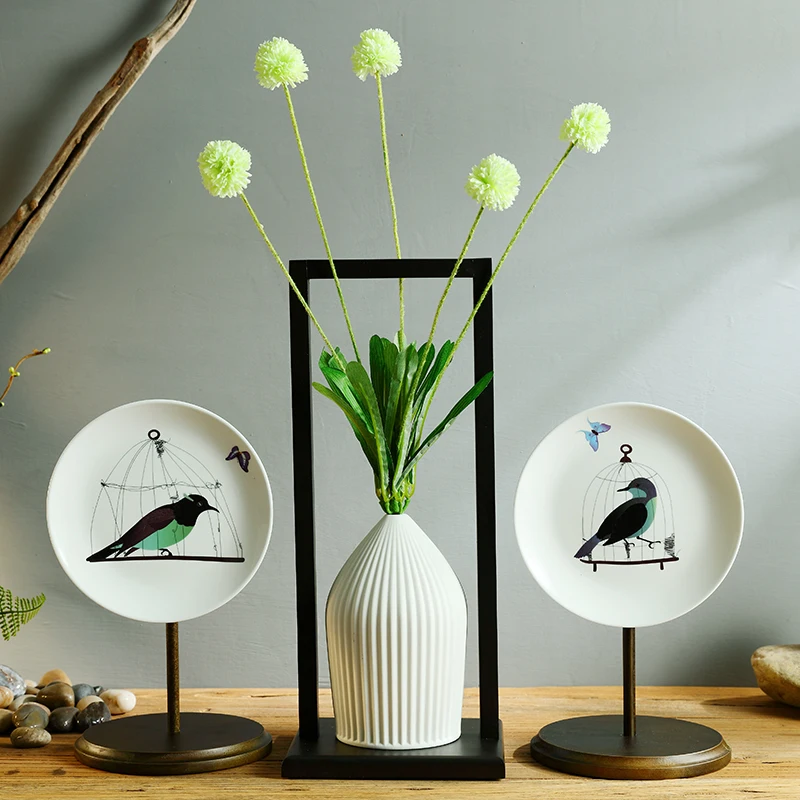 New Chinese model room, living room, TV cabinet, decorations, porch ornaments, home creativity, flowers, birds, ceramics,
New Chinese model room, living room, TV cabinet, decorations, porch ornaments, home creativity, flowers, birds, ceramics,