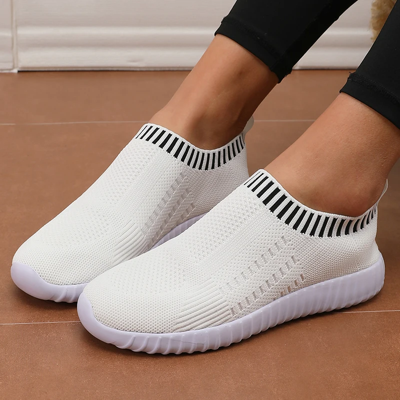 Women's Casual Shoes Anti Slip Fashionable Comfortable Breathable Mesh Flat Shoes 2025 Lightweight Sports White Women's Shoes
Women's Casual Shoes Anti Slip Fashionable Comfortable Breathable Mesh Flat Shoes 2025 Lightweight Sports White Women's Shoes