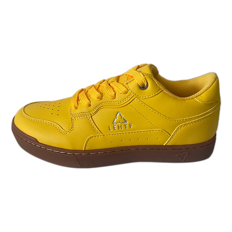 Lehtt Flat Cycling Shoes, Breathable and Wear-Resistant, Low-Top Bicycle Shoes, Non-Slip Rubber Outsole, Road Bike Shoes, Sports and Leisure Sneakers
Lehtt Flat Cycling Shoes, Breathable and Wear-Resistant, Low-Top Bicycle Shoes, Non-Slip Rubber Outsole, Road Bike Shoes, Sports and Leisure Sneakers