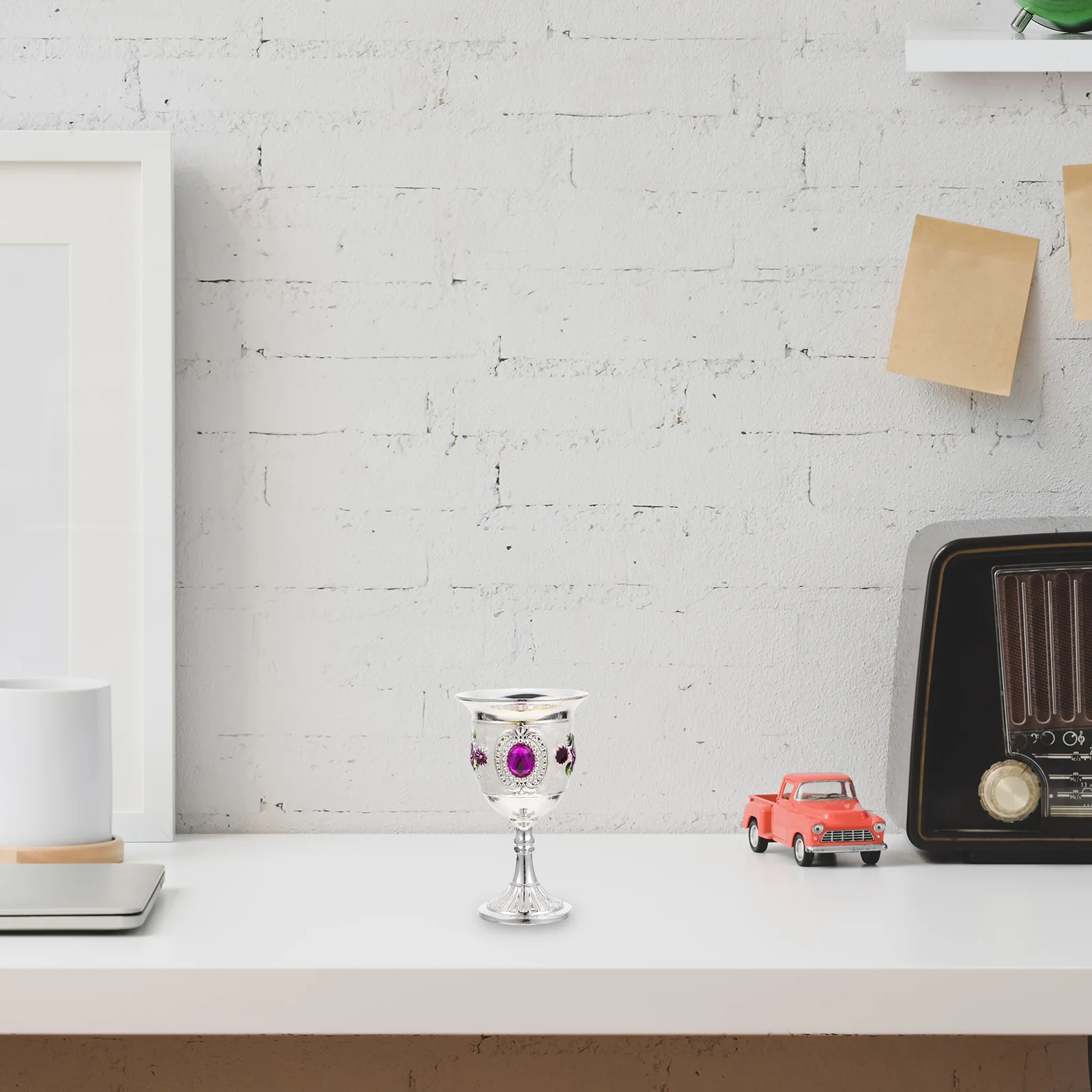 Кубок в стиле ретро, изысканный узор, материал, домашний бар, вино, коктейль, виски, чашка для питья, ретро-кубок
Кубок в стиле ретро, изысканный узор, материал, домашний бар, вино, коктейль, виски, чашка для питья, ретро-кубок