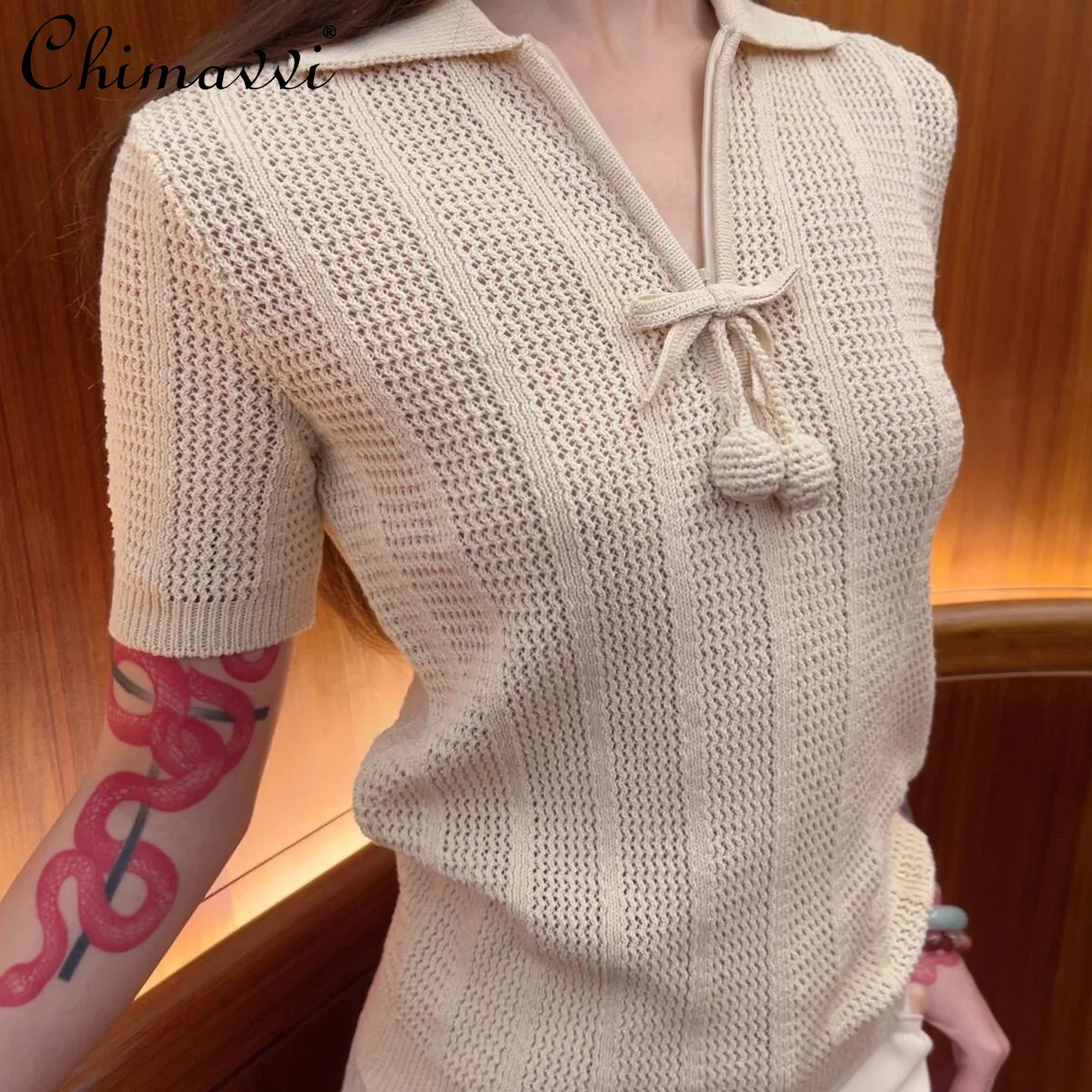 2026 Spring and Summer New Fashion V-neck Knit Polo Shirt Sweater Women's Short Sleeve Elegant Pullover Loose Ladies Top
2026 Spring and Summer New Fashion V-neck Knit Polo Shirt Sweater Women's Short Sleeve Elegant Pullover Loose Ladies Top