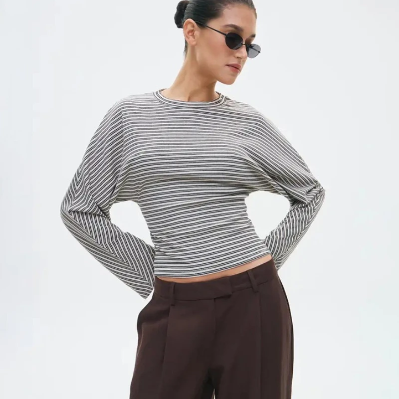 TARUXY Stripe Slim Long-Sleeved T-Shirt Women's Fashion Round Neck Leisure Cropped T-Shirt Base Layer Autumn Commuting Clothing
TARUXY Stripe Slim Long-Sleeved T-Shirt Women's Fashion Round Neck Leisure Cropped T-Shirt Base Layer Autumn Commuting Clothing