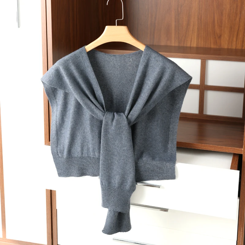 Ladies' Knit Sleeveless Solid Color Shawl Tie Front Design Versatile Air Conditioned Room Neck Protector Perfect with Shirt/Vest
Ladies' Knit Sleeveless Solid Color Shawl Tie Front Design Versatile Air Conditioned Room Neck Protector Perfect with Shirt/Vest