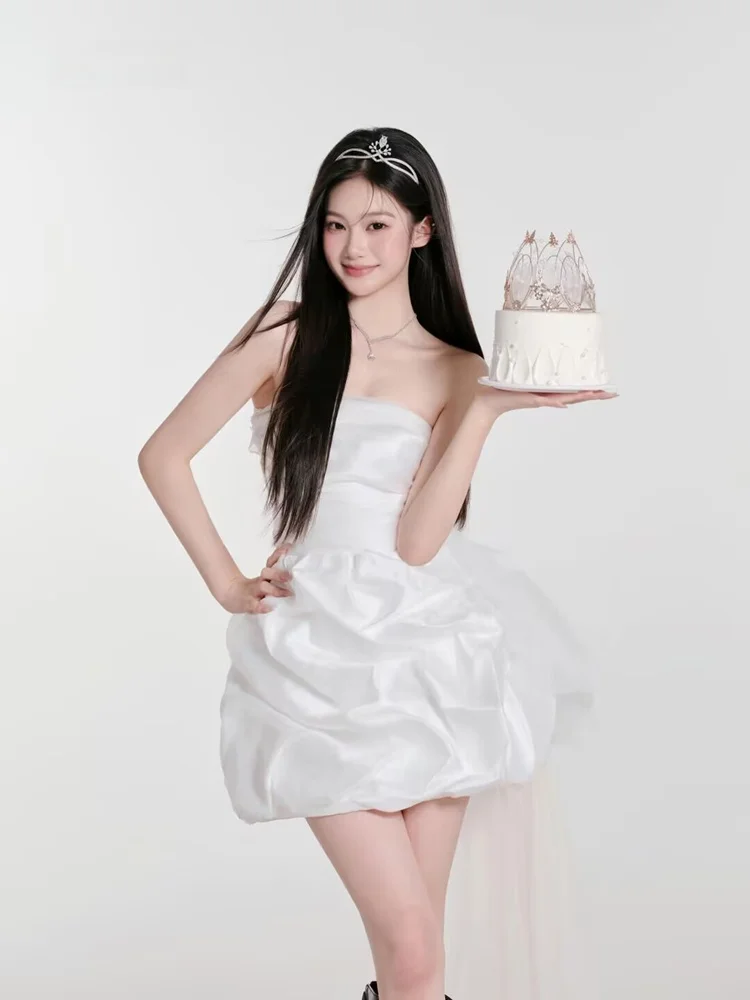 2026 New Princess Style Birthday Dress Korean System Studio Photography Portrait Art Clothing Women's Fashionable Gown
2026 New Princess Style Birthday Dress Korean System Studio Photography Portrait Art Clothing Women's Fashionable Gown